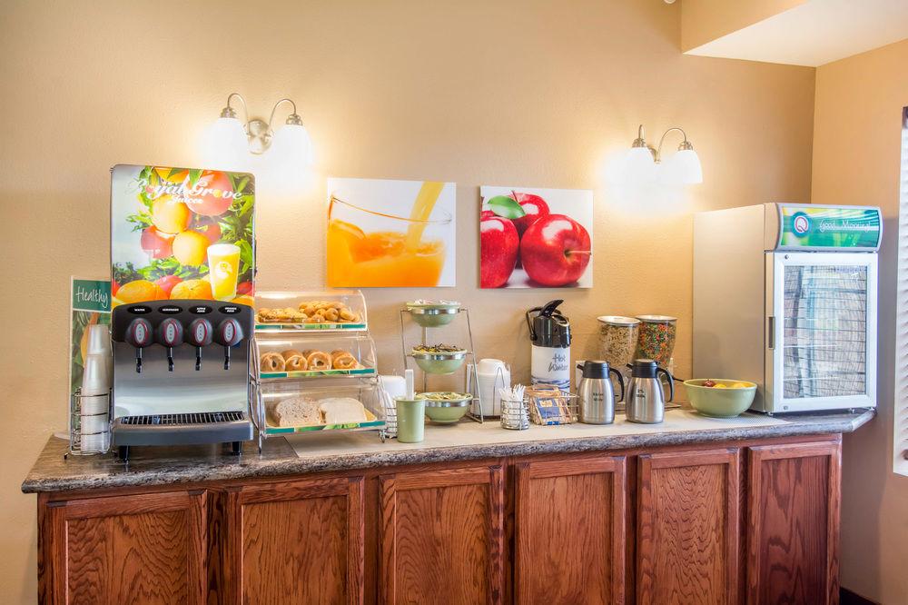 Quality Inn & Suites Of Liberty Lake Ngoại thất bức ảnh