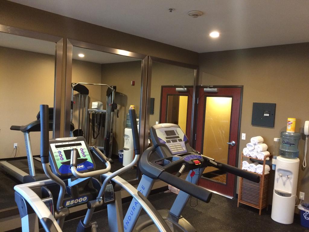 Quality Inn & Suites Of Liberty Lake Ngoại thất bức ảnh