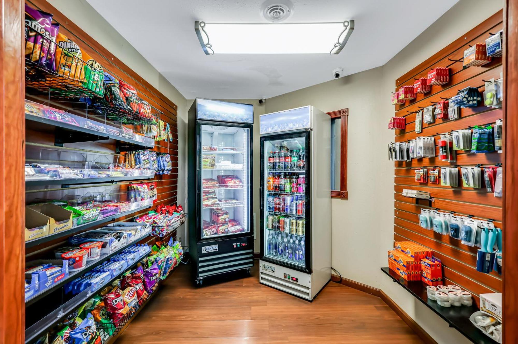 Quality Inn & Suites Of Liberty Lake Ngoại thất bức ảnh