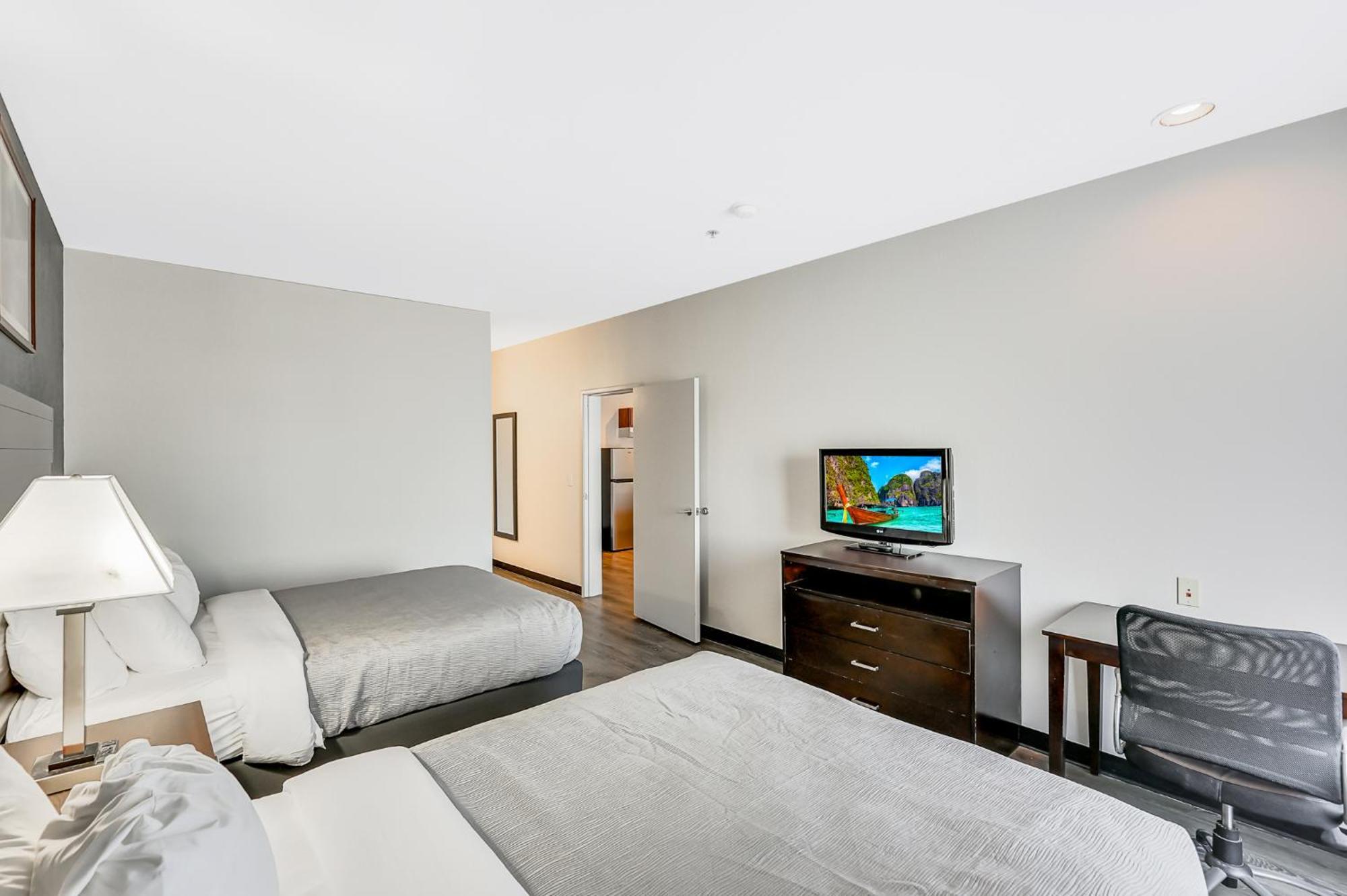 Quality Inn & Suites Of Liberty Lake Ngoại thất bức ảnh