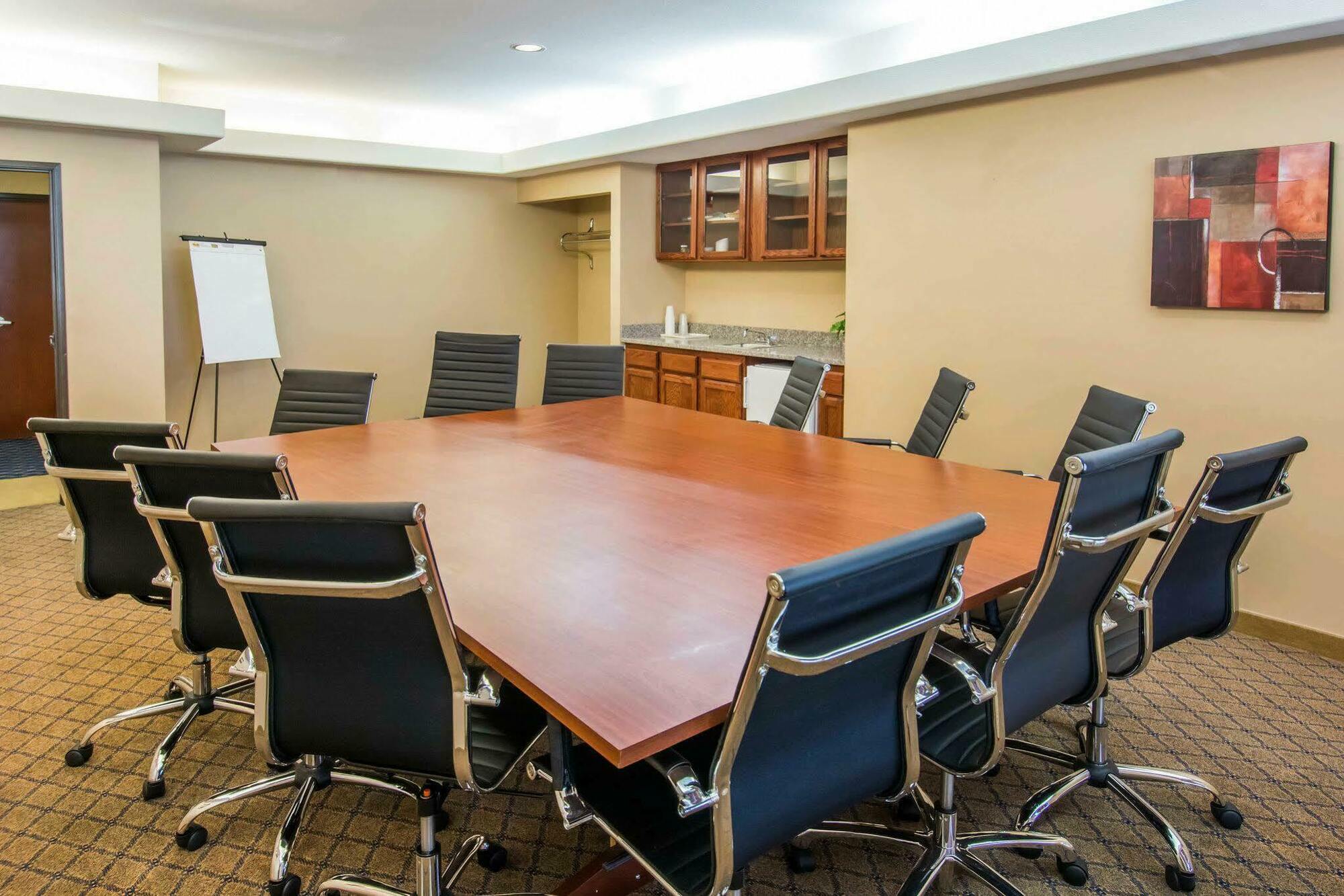 Quality Inn & Suites Of Liberty Lake Ngoại thất bức ảnh